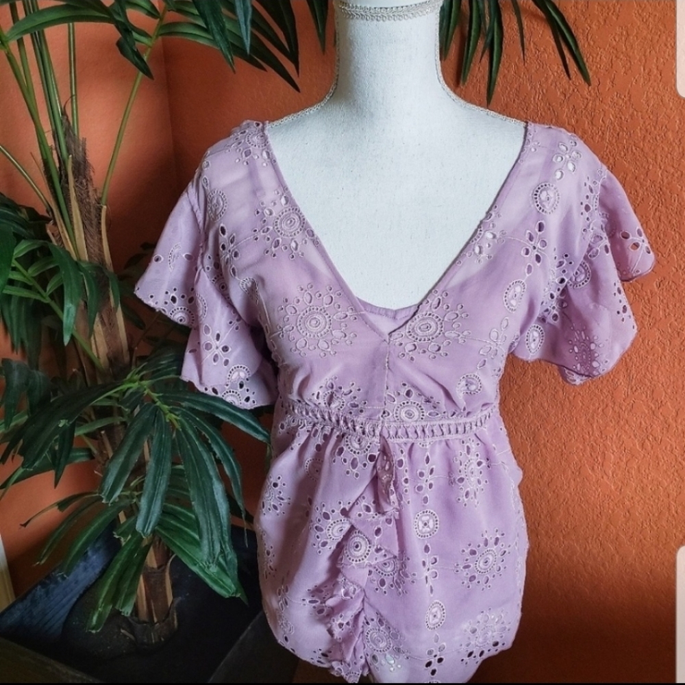 NWT Walter Baker Eyelet Ruffle Babydoll Top Lilac Large Spring Summer
